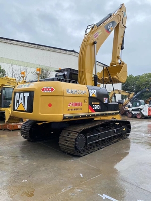 CAT 320D Gebruikte graafmachine CAT 320D2 uit Japan met lage werktijden 0-2000