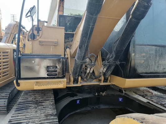 CAT 313D2GC mini graafmachine uit Japan met een emmercapaciteit van 0,3 M3 in goede staat