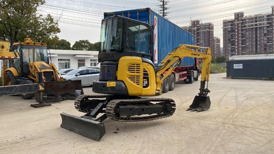 Gebruikte Komatsu PC35 3T graafmachine in goede staat Crawler Digger EPA Motor Shanghai