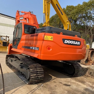Japan Original Tractor Machine Doosan DX300LC Gebruikte graafmachine met gratis verzending vandaag