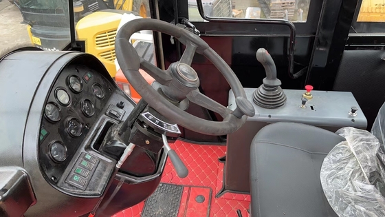 Gebruikte CAT966H wielladers met Cummins-motor en vierwielaandrijving