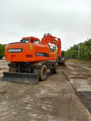 Gebruikte Doosan DH150W-7 graafmachine met HINO-motor 15000 kg Machine Gewicht en Japan