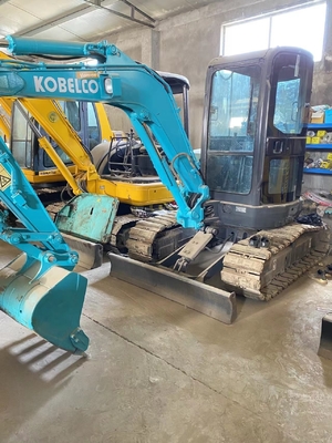 Gebruikte Kobelco SK40SR mini graafmachine met en bewegende type kruiper uit Japan