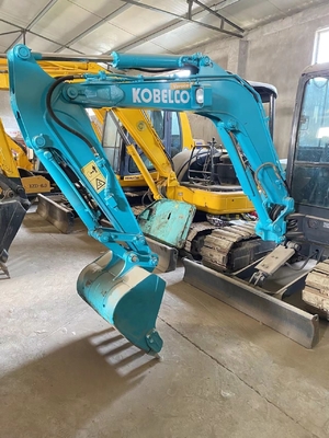 Gebruikte Kobelco SK40SR mini graafmachine met en bewegende type kruiper uit Japan