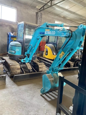 Gebruikte Kobelco SK40SR mini graafmachine met en bewegende type kruiper uit Japan