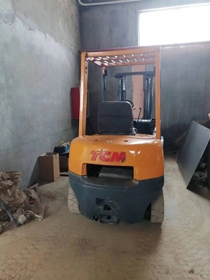 TCM 25 Gebruikte vorklift in goede staat Liyuan hydraulische pomp inbegrepen