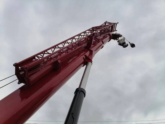100 ton SANY STC1000 kruipkraan met originele verf en EPA-motor in goede staat