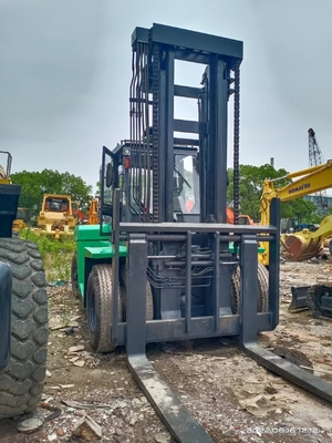 Mitsubishi FD150 tweedehands vorklift in goede staat voor andere emmercapaciteit