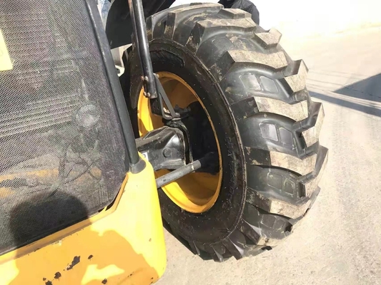 Gebruikte JCB 4CX / 3CX baggerlader met andere emmercapaciteit 127kW op onderhandelbare prijs