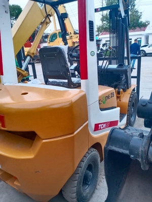 Japan Original TCM FD25 2Ton Vorklift met 96KW EPA Motor en Hydraulisch Systeem
