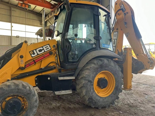 Laag werktijd JCB 3CX boormachine met originele Britse motor met bewegende wielen
