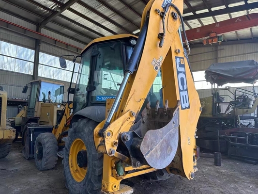 Laag werktijd JCB 3CX boormachine met originele Britse motor met bewegende wielen