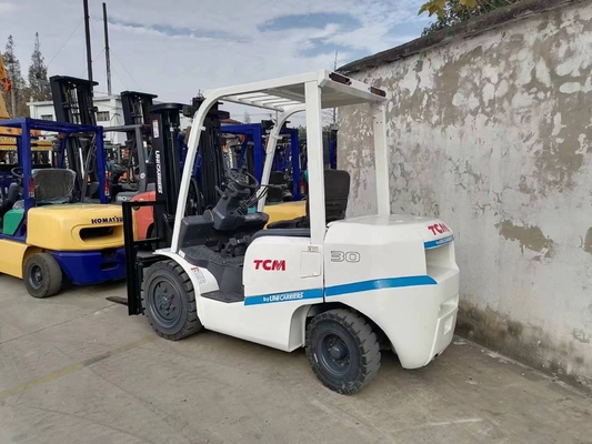 Voedsel- en drankgebruik Japan Diesel vorkheftruck TCM 3 ton met Nabtesco Hydraulische cilinder