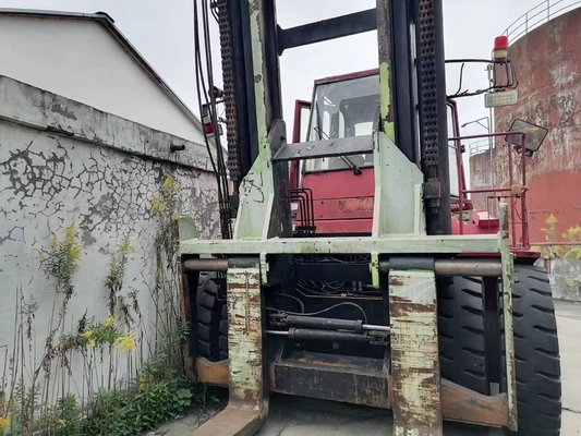 25 ton gebruikte vorkheftruck Mitsubishi FD250 met CAT-motor en Nabtesco hydraulische pomp