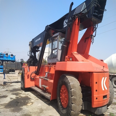 90% Kalmar Reach Stacker DRD450 Torenkraan 45 ton Container Teleskopbeheerder