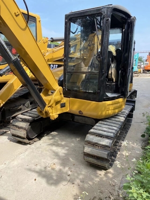 Gebruikte CAT305 mini graafmachine met 0,8 TON bedrijfsgewicht en hydraulisch systeem