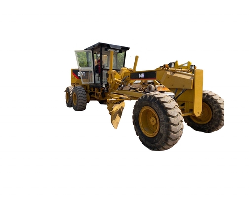 Japan Originele gebruikte Caterpillar 14H motorgrader met wegband en voorlader in Japan
