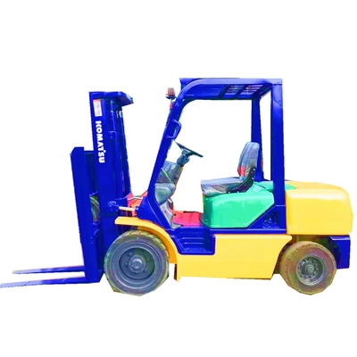 Gebruikte Komatsu FD30 kleine vorklift 3TON uit Japan Uitstekende werkomstandigheden