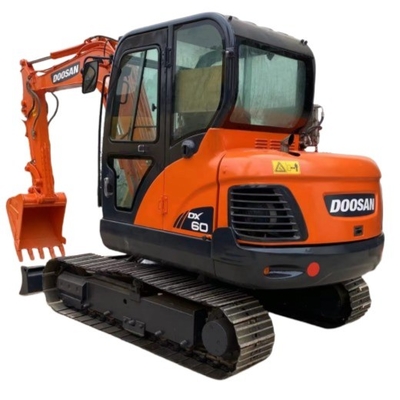 Liyuan Hydraulische Pomp Doosan DX60 Mini Graafmachine Japan Originele verfgraver in Japan
