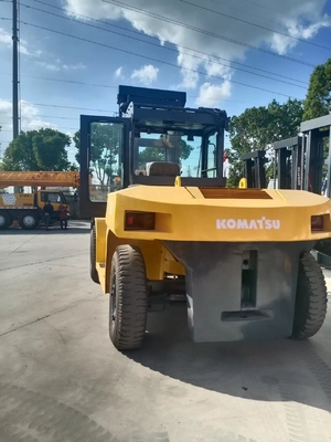 Tweedehands Komatsu FD160 16TON Diesel vorkheftruck met originele hydraulische systeem in goede staat