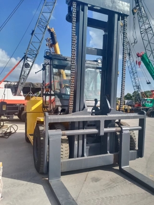 Tweedehands Komatsu FD160 16TON Diesel vorkheftruck met originele hydraulische systeem in goede staat