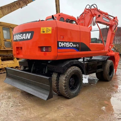 Japan Doosan DH150W-7 Digger met originele verf en 0.1m3 emmercapaciteit in Japan