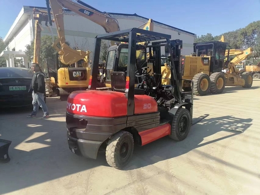 Max. hefbelasting 3TON Diesel Japan Originele TOYOTA FD30 Vorklift Paletheffen Truck