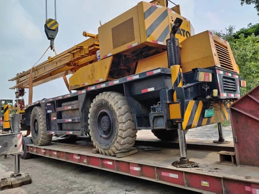 Japan Tweedehands kraan Kato 35T voor bouwmachines in goede staat