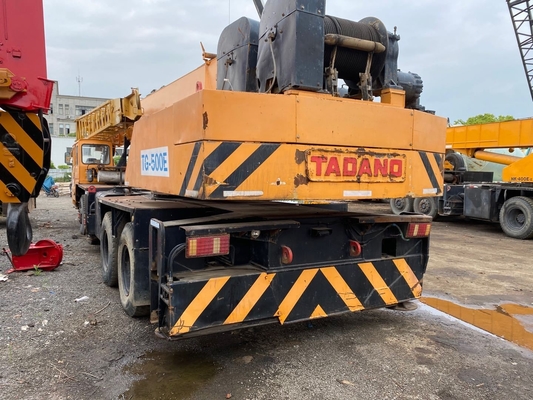 TADANO kraanhefmachine in Shanghai Max. hefbelasting 50TON