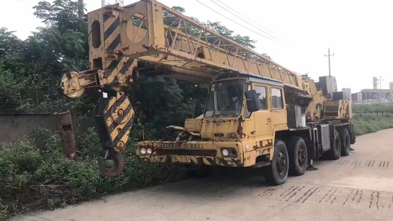 TADANO kraanhefmachine in Shanghai Max. hefbelasting 50TON