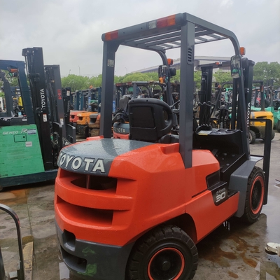 3000 KG Jaar 2023 TOYOTA Japan Made FDZN30 3 TON Vorklift Diesel Palet Lifting Truck
