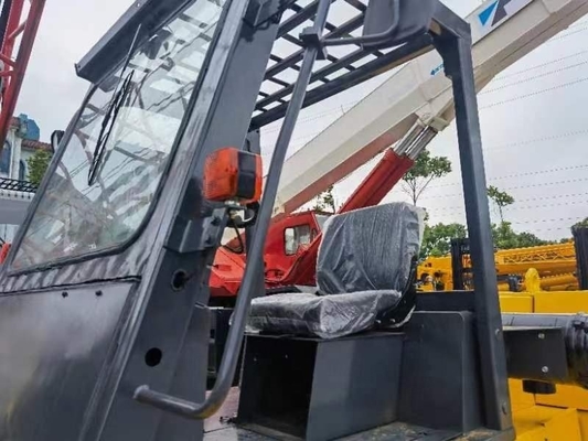 Gebruikte KOMATSU FD160 16TON tweedehands containertruck in uitstekende staat