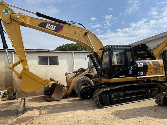 330D2L Tweedehands graafmachine CAT 330D2L met 20000 KG machinegewicht