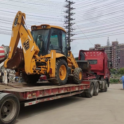 8TON JCB3CX boormachine met lage werktijden en goede conditie tegen betaalbare prijs