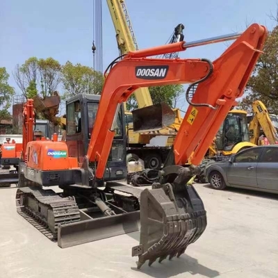 Doosan DH55 Gebruikte Digger 68kw Original Paint Japan Machine Gewicht 5500 kg aan betaalbare prijs