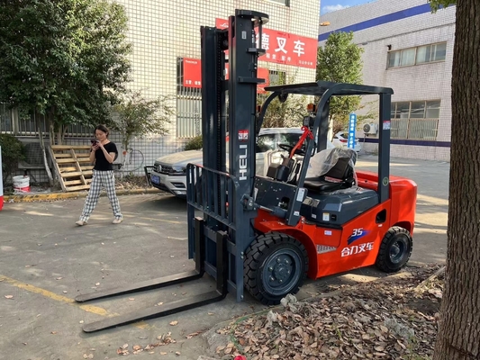 HELI 35 Mini 3,5 ton palletheftruck met lage werktijden en 940 mm vorkbreedte