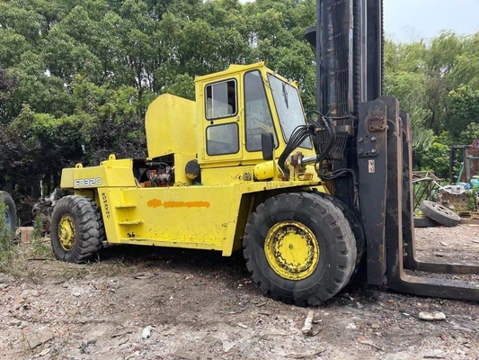 32 ton KOMATSU FD320 Diesel vorkheftruck met handmatige bediening en lage werktijden