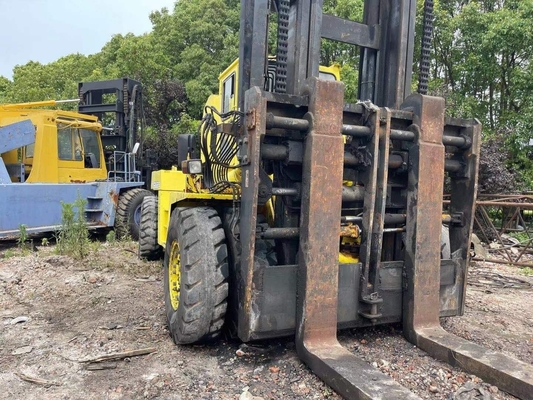 32 ton KOMATSU FD320 Diesel vorkheftruck met handmatige bediening en lage werktijden