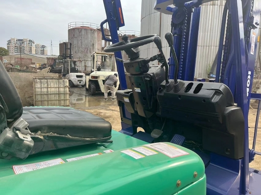 Containerbeheer KOMATSU FD30 3ton Diesel Mini Duty Vorklift met Hydraulisch systeem