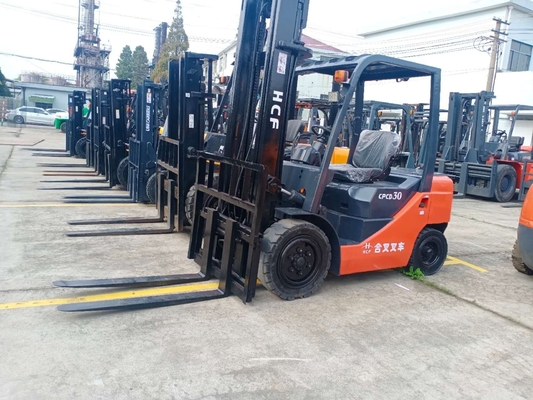 Klant Japan HELI FD30 Diesel Vorklift 3 ton Mini tweedehands heftruck