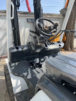 TCM FD30 Japan Made 3 Ton Lifting Truck Handmatige werking Hydraulische vorklift 2023 Jaar