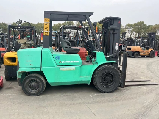Gebruikte Mitsubishi FD40 Diesel vorklift met maximaal 4 ton.