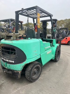 Gebruikte Mitsubishi FD40 Diesel vorklift met maximaal 4 ton.