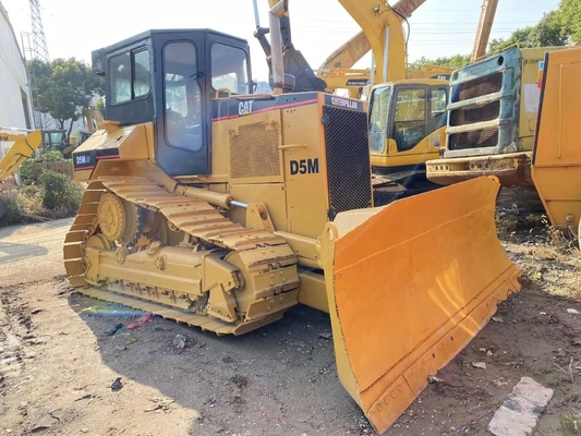 CAT D5M Bulldozer met CAT Hydraulische Pomp Korte werktijden Originele Japanse Crawler