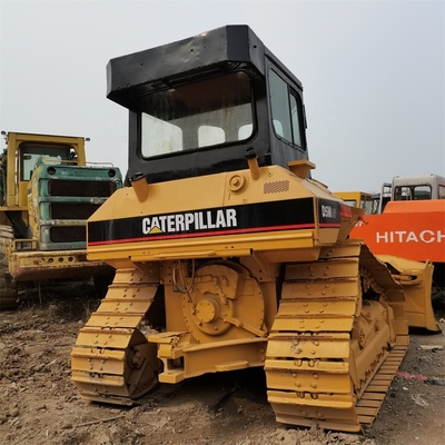 Gebruikte CAT D5M-bulldozers uit Japan met hydraulische cilinder