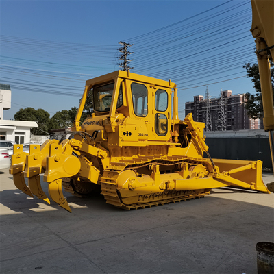 Hydraulische kruipbulldozer Komatsu D85-18 tweedehands met originele kleur