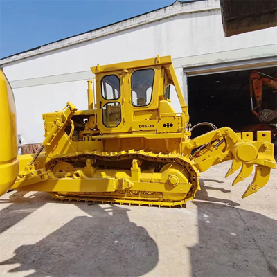 Hydraulische kruipbulldozer Komatsu D85-18 tweedehands met originele kleur