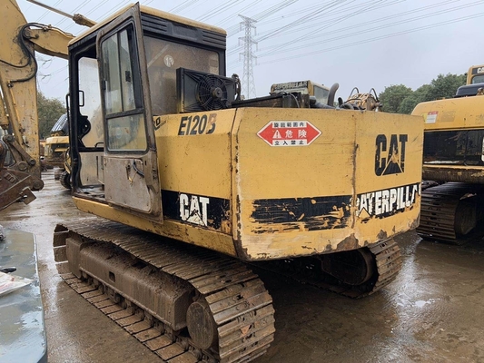 CAT E120B Tweedehands graafmachines Graver met hydraulische klep CAT en gele zwarte kleur