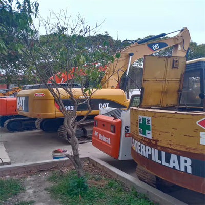 Japan Gebruikte CAT 325d graafmachine Tweedehands graafmachine met een emmercapaciteit van 1,1 m3