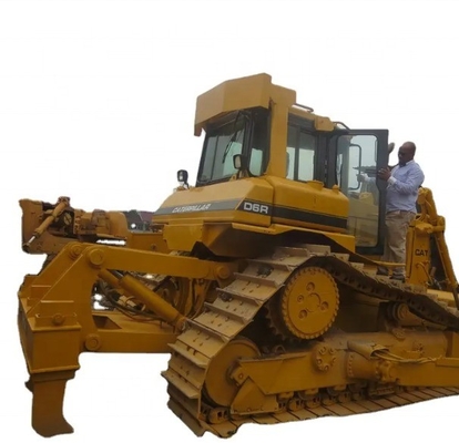Tweedehands Japan CAT D6R Mini Dozer met lage werktijden en uitstekende werkomstandigheden